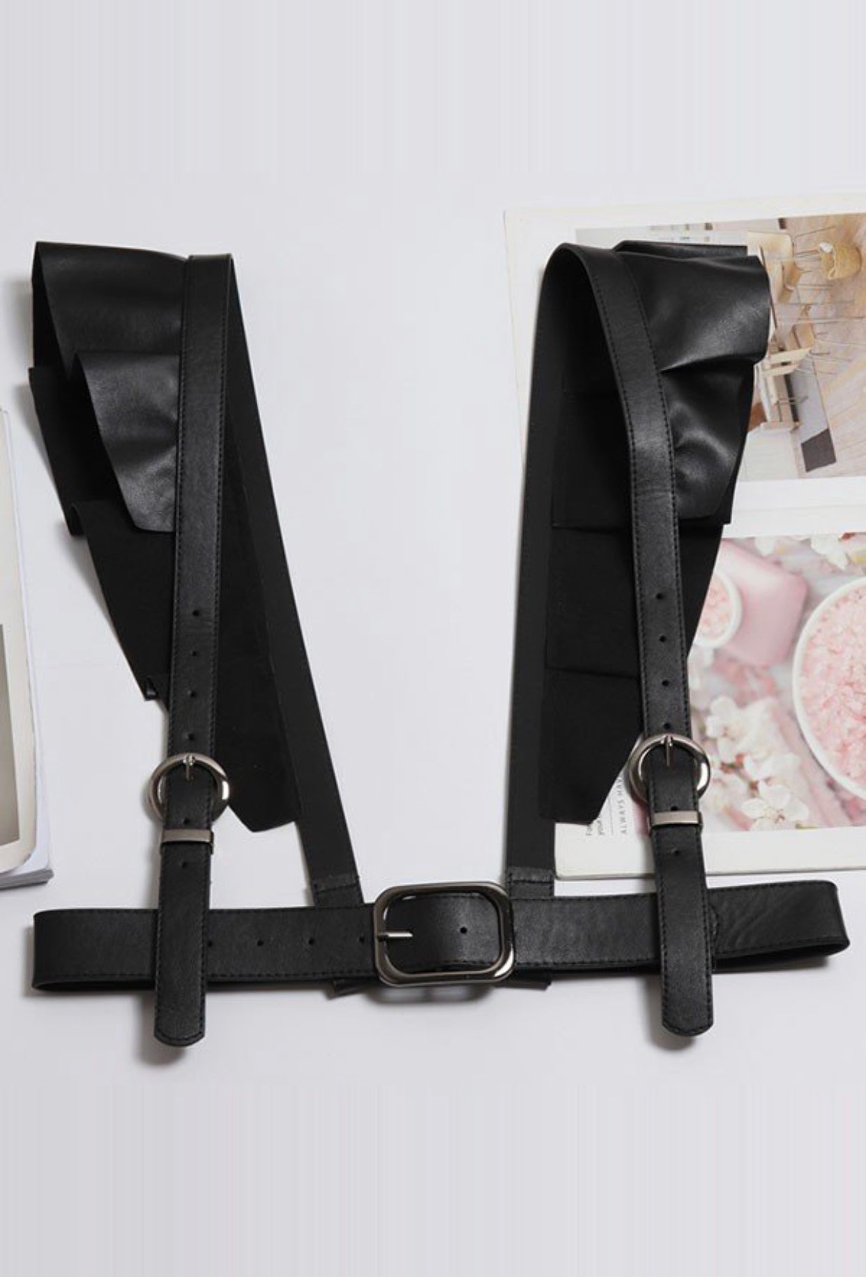 Ruffle Shoulder Strap Belt